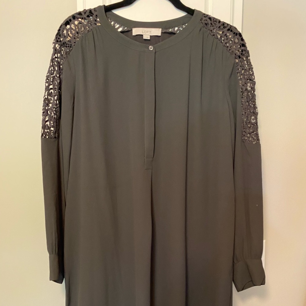 Grey long sleeve dress